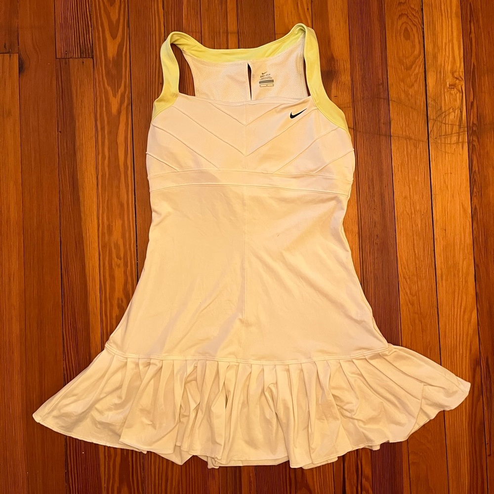 Nike Maria Sharapova Tennis Dress w/ bra pleated skirt White M Medium